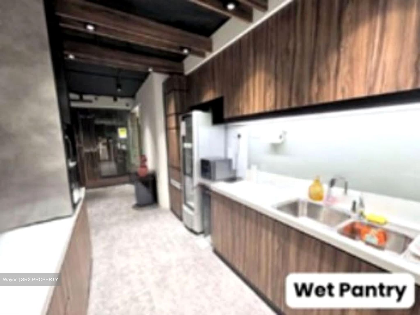 United Square (D11), Office #551225651